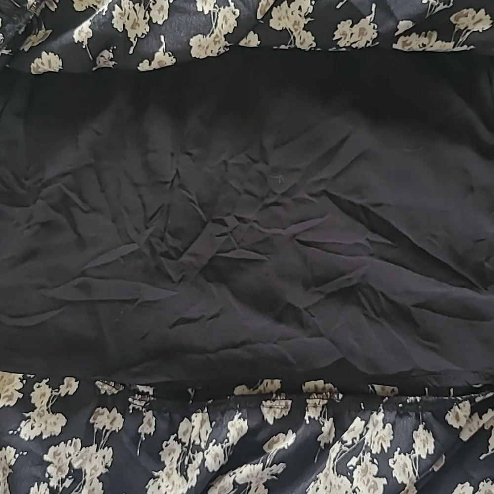 Grade & Gather Black Floral Tiered Midi Dress - Size M - Picture 5 of 6
